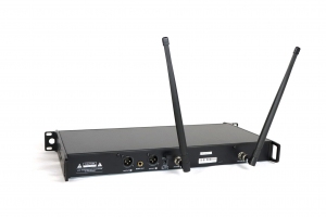 RFIntell QL7R/T1-A 651,800-683,400 МГц 2-канальная радиосистема с 2-мя ручными микрофонами в Тобольске